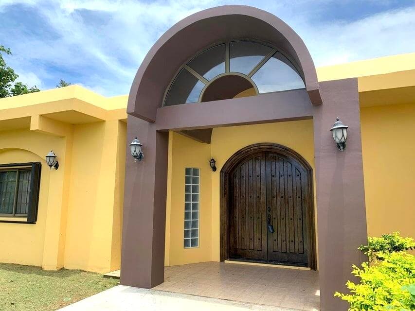 Front of House 1